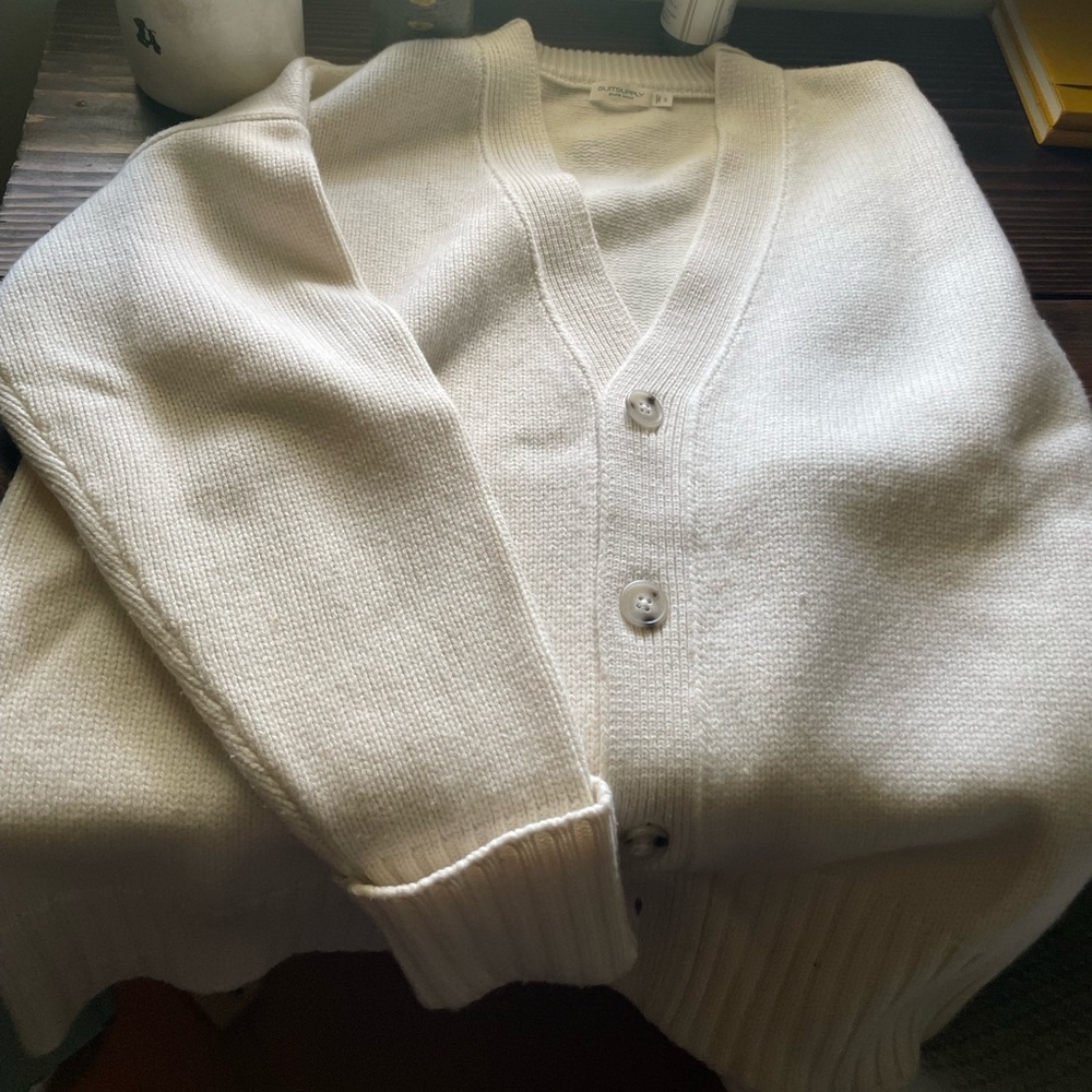 Suitsupply cardigan